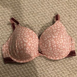 Lane Bryant’s Cacique Pink Leopard Bra